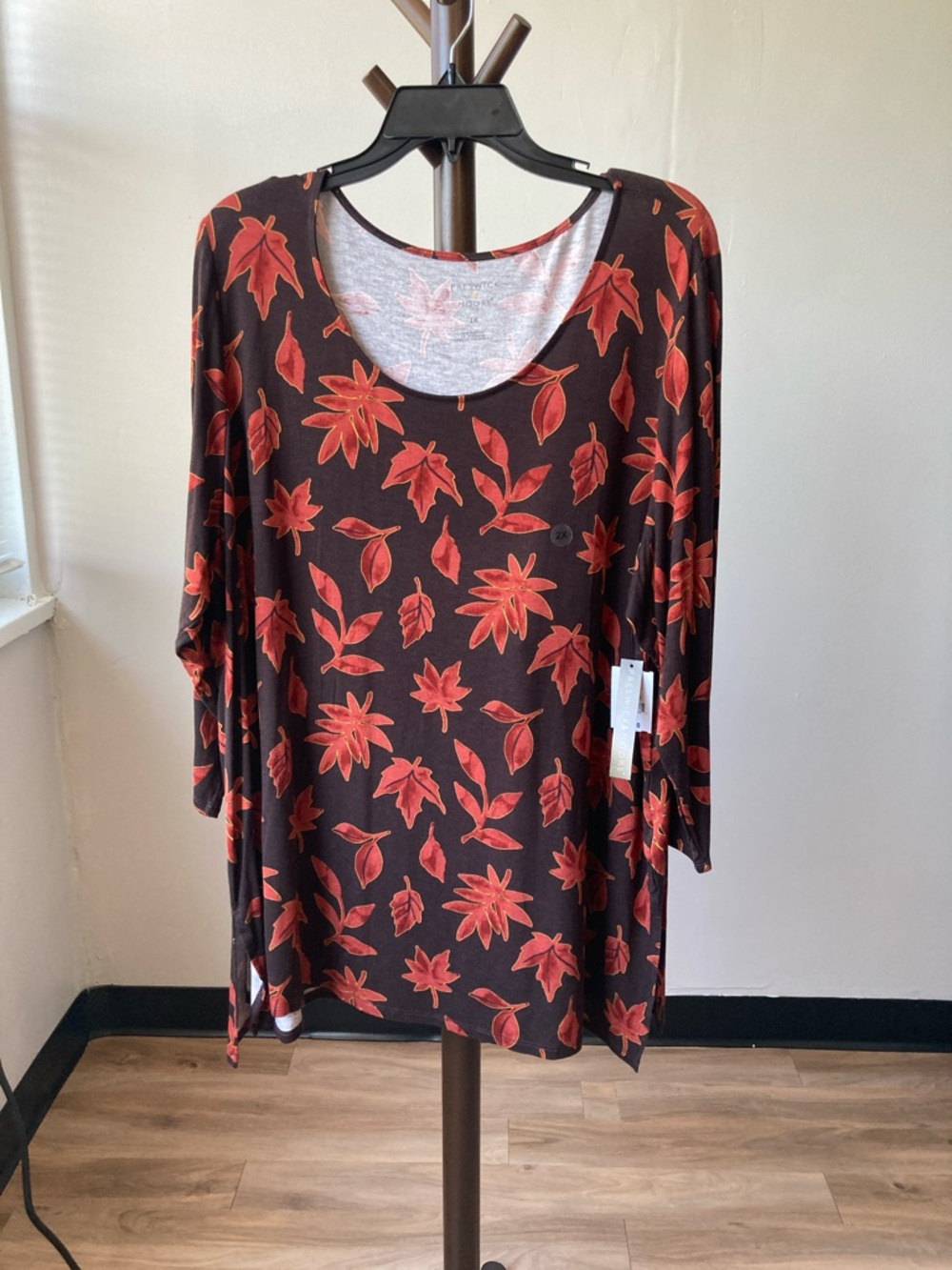 Preswick & Moore leaves print top soft with stretch casual 2X - Picture 12 of 15